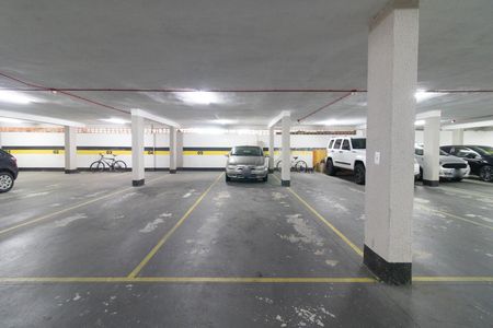 Apartamento à venda com 69m², 2 quartos e 2 vagas Apartamento à venda com 69m², 2 quartos e 2 vagasGaragem