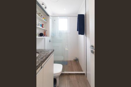 Apartamento à venda com 69m², 2 quartos e 2 vagas Apartamento à venda com 69m², 2 quartos e 2 vagasBanheiro do Quarto 2