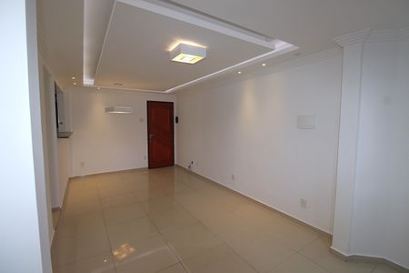 Apartamento à venda com 85m², 3 quartos e 1 vagaSala