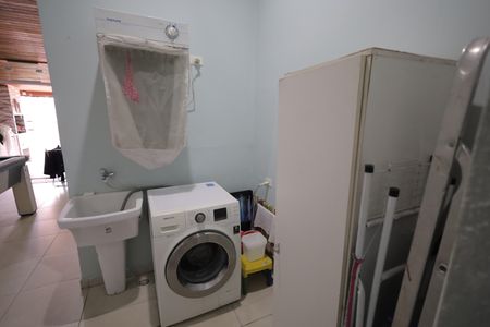 Apartamento à venda com 120m², 2 quartos e 1 vagaÁrea de Serviço