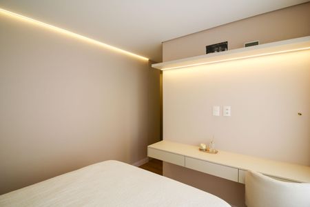 Apartamento à venda com 136m², 3 quartos e 2 vagas Apartamento à venda com 136m², 3 quartos e 2 vagasQuarto 1
