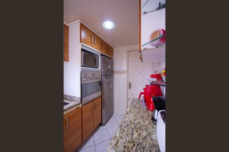 Apartamento para alugar com 68m², 2 quartos e 1 vaga Apartamento para alugar com 68m², 2 quartos e 1 vagaCozinha