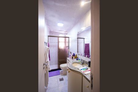 Apartamento para alugar com 68m², 2 quartos e 1 vaga Apartamento para alugar com 68m², 2 quartos e 1 vagaBanheiro da Suíte