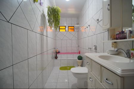 Casa para alugar com 320m², 5 quartos e 2 vagasBanheiro