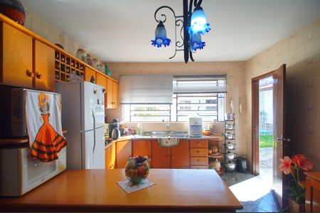 Casa para alugar com 320m², 5 quartos e 2 vagasCozinha