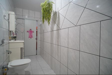 Casa para alugar com 320m², 5 quartos e 2 vagasBanheiro