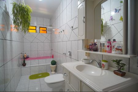 Casa para alugar com 320m², 5 quartos e 2 vagasBanheiro