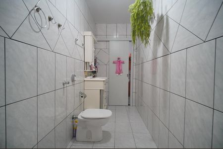 Casa para alugar com 320m², 5 quartos e 2 vagasBanheiro