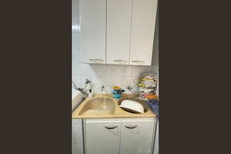 Casa à venda com 194m², 3 quartos e 2 vagas Casa à venda com 194m², 3 quartos e 2 vagasÁrea de Serviço