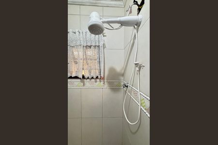 Casa à venda com 194m², 3 quartos e 2 vagas Casa à venda com 194m², 3 quartos e 2 vagasBanheiro