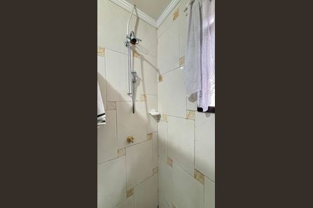 Casa à venda com 194m², 3 quartos e 2 vagas Casa à venda com 194m², 3 quartos e 2 vagasBanheiro da Suíte