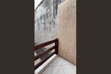 Casa à venda com 194m², 3 quartos e 2 vagas Casa à venda com 194m², 3 quartos e 2 vagasQuarto 1 Varanda