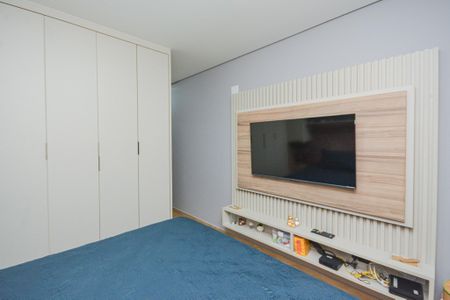 Casa à venda com 140m², 3 quartos e 2 vagasSuíte