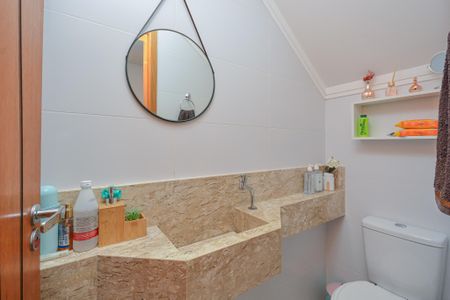 Casa à venda com 140m², 3 quartos e 2 vagasLavabo