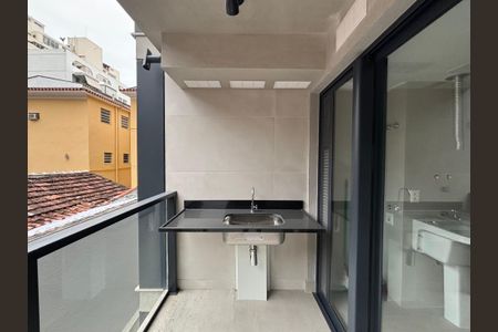 Apartamento à venda com 112m², 3 quartos e 1 vagaVaranda da Sala e dos quartos/Área de serviço