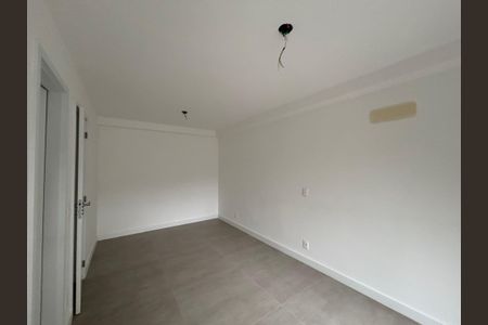 Apartamento à venda com 112m², 3 quartos e 1 vagaSuíte