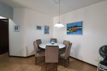 Apartamento para alugar com 84m², 2 quartos e 1 vagaSala