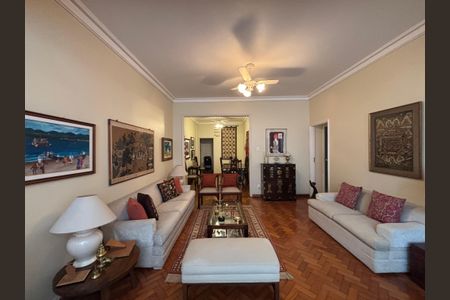 Apartamento à venda com 132m², 3 quartos e 1 vagaSala