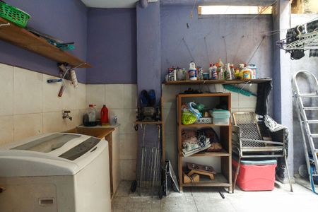 Casa à venda com 120m², 3 quartos e 1 vagaÁrea de Serviço e Quintal