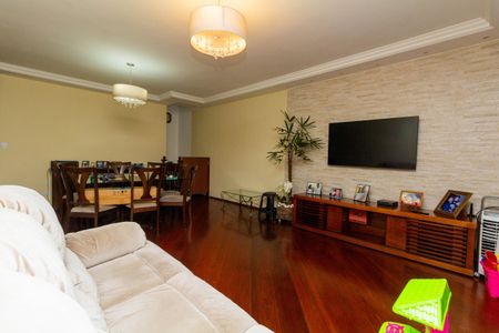 Casa à venda com 140m², 3 quartos e 2 vagas Casa à venda com 140m², 3 quartos e 2 vagasSala