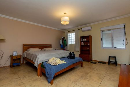 Casa à venda com 140m², 3 quartos e 2 vagas Casa à venda com 140m², 3 quartos e 2 vagasQuarto 3