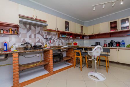 Casa à venda com 140m², 3 quartos e 2 vagas Casa à venda com 140m², 3 quartos e 2 vagasCozinha