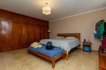 Casa à venda com 140m², 3 quartos e 2 vagas Casa à venda com 140m², 3 quartos e 2 vagasQuarto 3