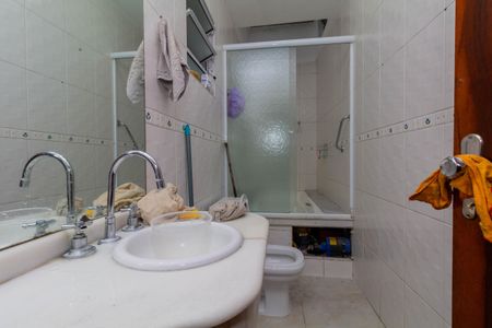 Casa à venda com 140m², 3 quartos e 2 vagas Casa à venda com 140m², 3 quartos e 2 vagasBanheiro 1