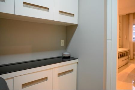 Apartamento à venda com 120m², 3 quartos e 2 vagasEscritório