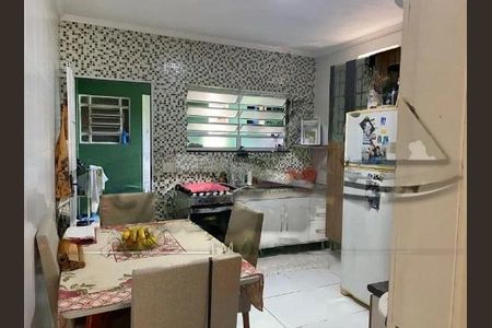 Casa à venda com 3 quartos, 124m² em Vila Campestre, São Paulo