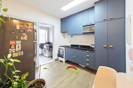 Apartamento para alugar com 93m², 3 quartos e 1 vagaCozinha e Área de Serviço