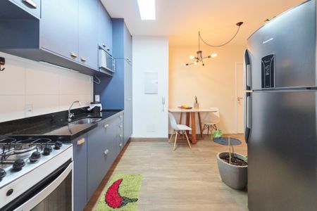 Apartamento para alugar com 93m², 3 quartos e 1 vagaCozinha e Área de Serviço