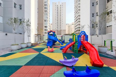Apartamento para alugar com 93m², 3 quartos e 1 vagaÁrea Comum - Playground