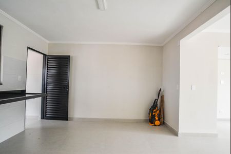 Casa à venda com 150m², 2 quartos e 2 vagas Casa à venda com 150m², 2 quartos e 2 vagasCozinha