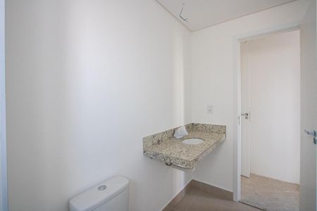 Apartamento à venda com 178m², 3 quartos e 3 vagasBanheiro da Suíte 2