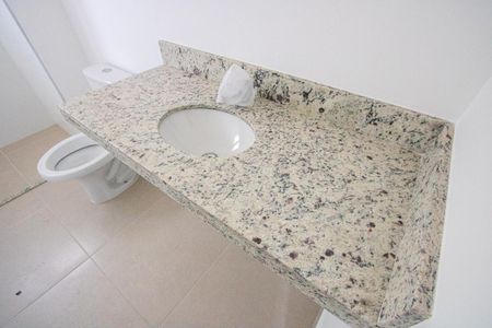 Apartamento à venda com 178m², 3 quartos e 3 vagasBanheiro da Suíte 2