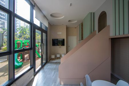 Apartamento à venda com 178m², 3 quartos e 3 vagasÁrea comum - Brinquedoteca