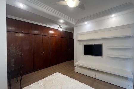 Apartamento para alugar com 252m², 4 quartos e 2 vagasSuíte 1