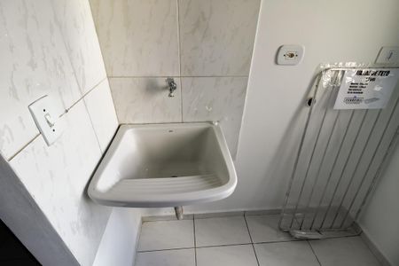 Apartamento para alugar com 65m², 2 quartos e 1 vagaÁrea de Serviço