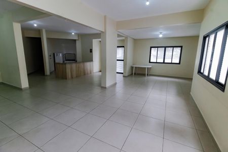 Apartamento para alugar com 65m², 2 quartos e 1 vagaÁrea comum - Salão de festas