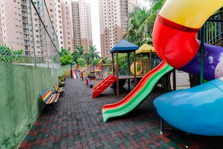 Apartamento para alugar com 65m², 2 quartos e 1 vagaÁrea comum - Playground