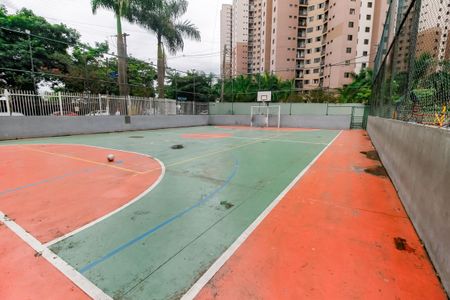 Apartamento para alugar com 65m², 2 quartos e 1 vagaÁrea comum - Quadra Esportiva