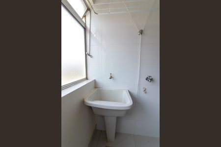 Apartamento à venda com 60m², 2 quartos e 1 vagaCozinha e Área de Serviço