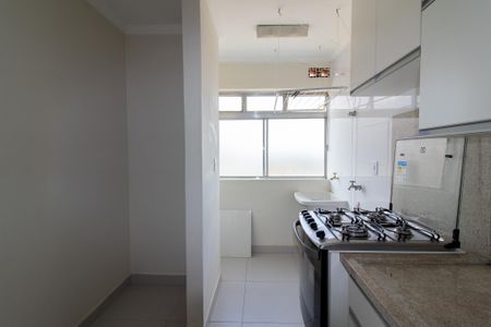 Apartamento à venda com 60m², 2 quartos e 1 vagaCozinha e Área de Serviço