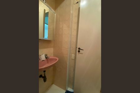 Apartamento à venda com 115m², 3 quartos e 1 vagaBanheiro 2