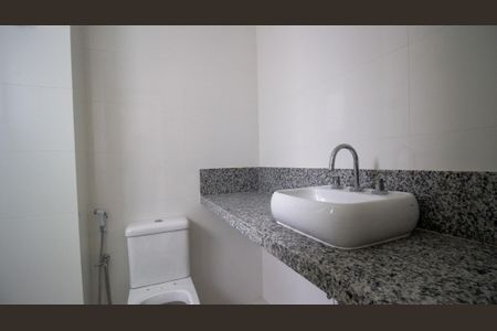 Apartamento à venda com 170m², 3 quartos e 3 vagasBanheiro da Suíte 1