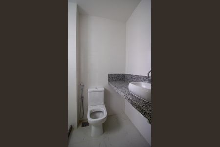 Apartamento à venda com 170m², 3 quartos e 3 vagasBanheiro da Suíte 1