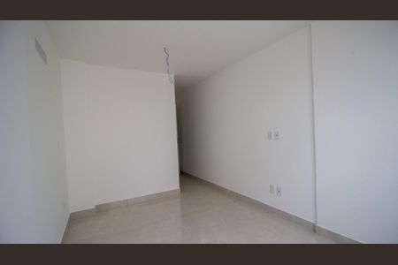 Apartamento à venda com 170m², 3 quartos e 3 vagasSuíte 2