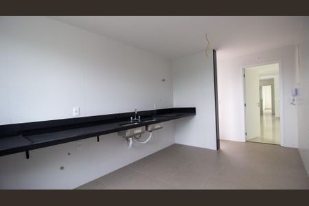 Apartamento à venda com 170m², 3 quartos e 3 vagasCozinha e Área de Serviço