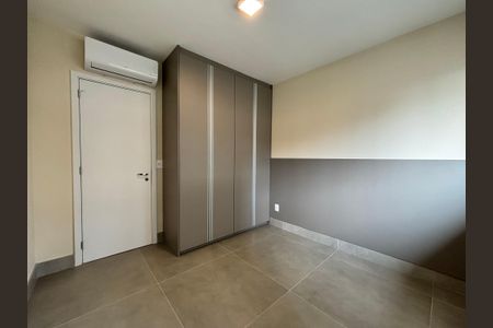 Apartamento à venda com 44m², 1 quarto e 1 vagaQuarto